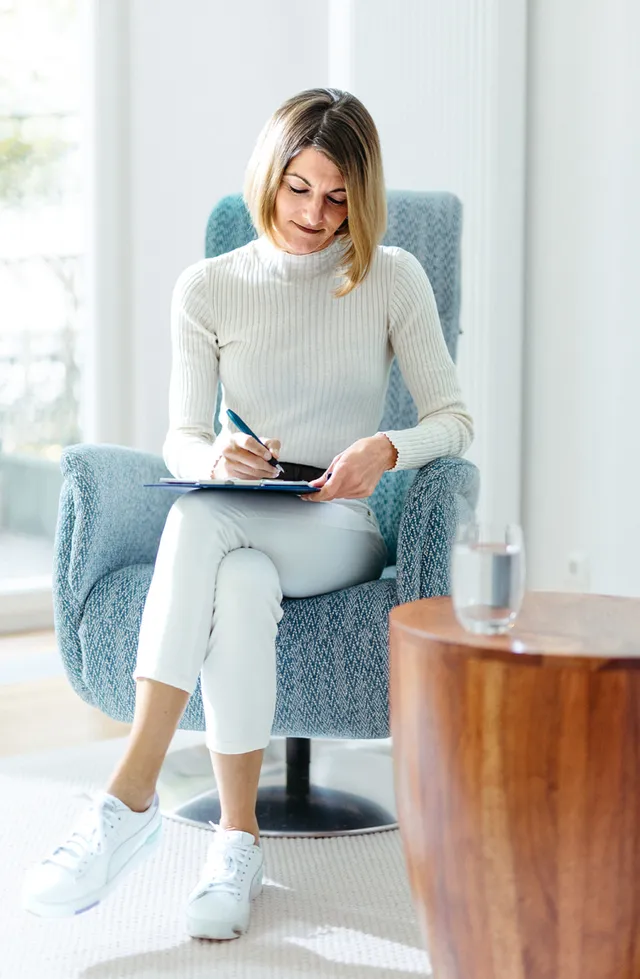 Mag. Christine Hoffmann-Schütz im Executive Coaching-Gespräch in Wien.